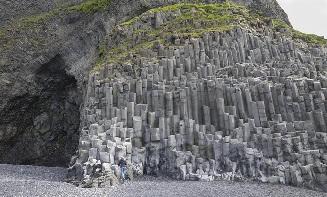 2-Day Blue Ice Cave, Glacier Lagoon and South Coast - Small Group - Key points before you go