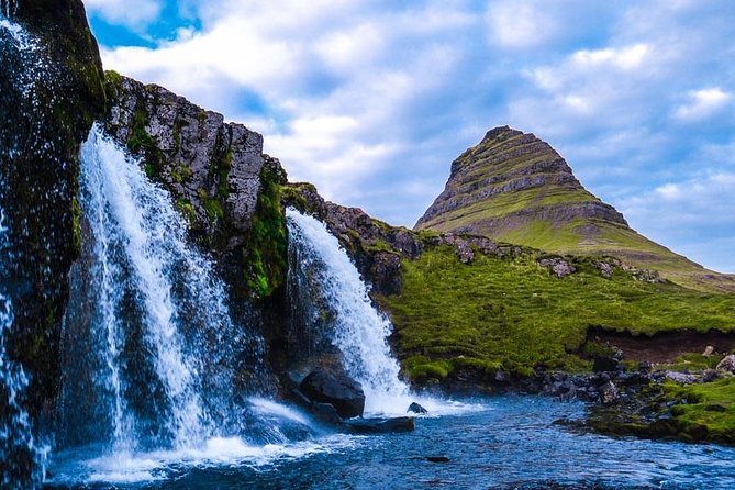 2-Day Snaefellsnes & Borgarfjörður Fjord Small-Group Tour - Kirkjufell: the photo stop that also works as a short reset