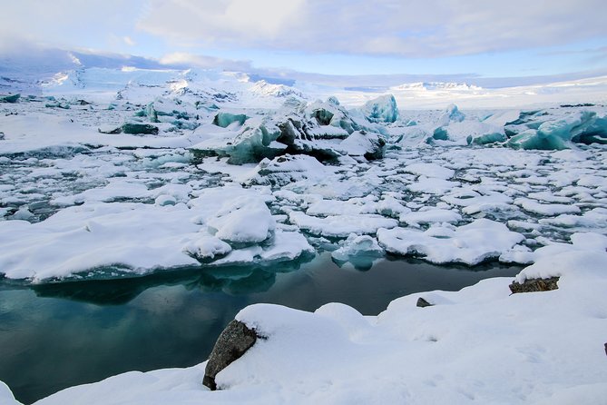 3-Day Ice Cave, South Coast, Golden Circle and Northern Lights - Northern Lights Nights: How the Tour Improves Your Odds