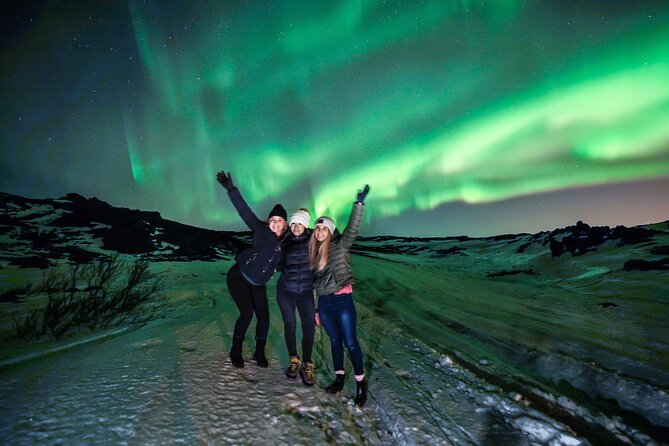 4-Day Iceland: Golden Circle, South Coast, Volcano Hike & Northern Lights - Guides, group energy, and what makes the experience feel personal
