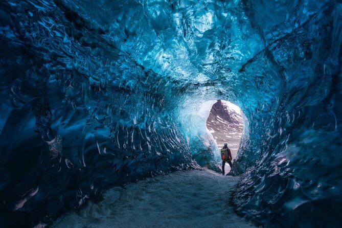 4 Day Northern Lights Adventure - Ice Caves & 4x4 Super Jeeps - Who This Tour Fits Best, and Who Might Feel Crowded by the Cold