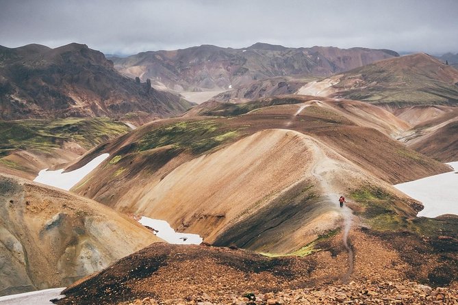 Adventure in Landmannalaugar and Hot Springs - Reykjavík & Hella - Lunch at the Top: When “Short Break” Becomes Your Best Photo Window