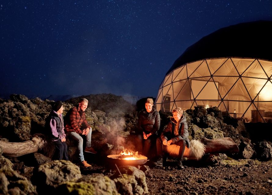 Aurora Basecamp: Northern Lights Nighttime Observation Tour - Heated lounge, fire pits, and staying comfortable when it is freezing