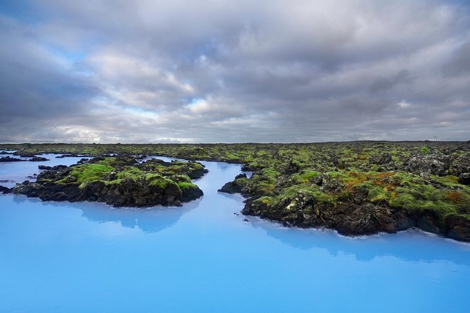 Blue Lagoon Return Bus Transfer from Reykjavik - Meeting at BSÍ, what your pickup day feels like