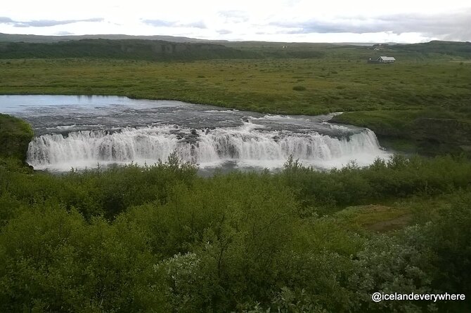 Classic Golden Circle & Kerið Small-Group Tour from Reykjavík - Thingvellir National Park: walking between continental plates