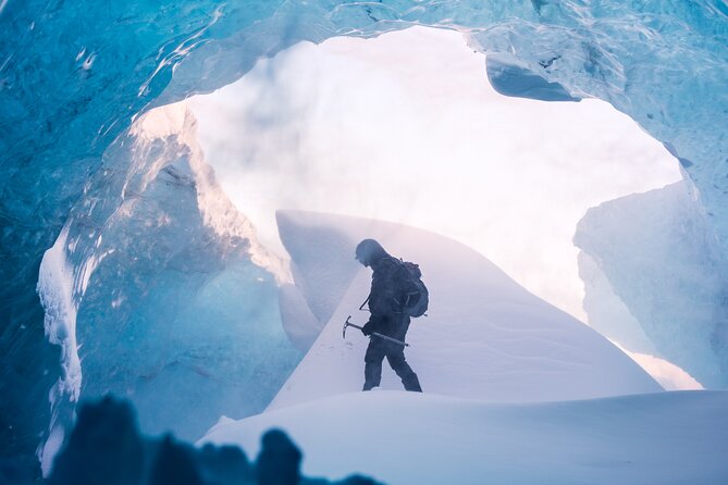Crystal Ice Cave & Super Jeep Tour from Jökulsárlón - Inside the Subterranean Caverns: 40 Minutes That Center on Ice Formations
