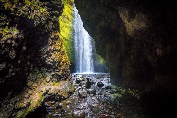Day Trip to the Hidden Valley of Thor Thorsmork from Reykjavik - Inside Þórsmörk: the green oasis between glaciers and rivers