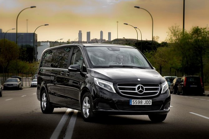 Departure by Luxury Van Reykjavik City to Reykjavik Airport KEF - Pickup in Reykjavik: meet the chauffeur and get moving fast
