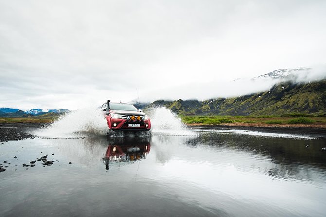 Eyjafjallajokull and Thorsmork Experience - The Super Jeep Factor: What the Modified 4x4 Changes for Your Day