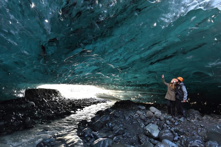 From Jökulsárlón: Crystal Blue Ice Cave Super Jeep Tour - What you should bring, so you stay comfortable the whole time