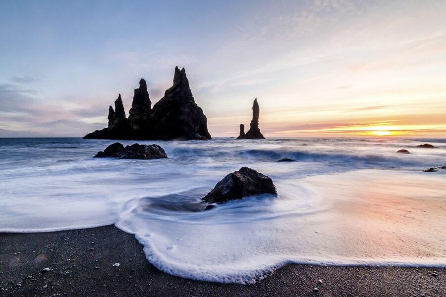 From Reykjavik 2-Day South Coast Tour with Blue Ice Cave - Jökulsárlón Glacier Lagoon and Icebergs: Watching Time Break Apart