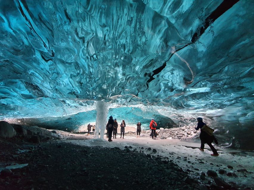From Reykjavik: 3-Day South Coast Winter Tour with Ice Cave - Vík break, Jökulsárlón, and the Vatnajökull ice cave by super jeep