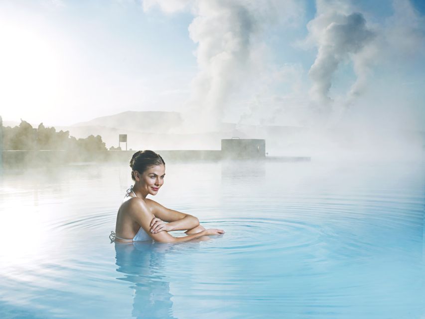 From Reykjavik: Blue Lagoon Admission with Transfers - The in-water bar moment: why the drink inclusion matters
