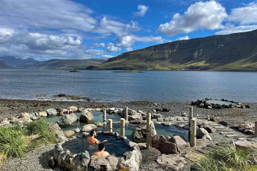 From Reykjavik: Hvammsvík Hot Spring with Transportation - Facilities That Make a Difference: Showers, Lockers, and a Steam Room