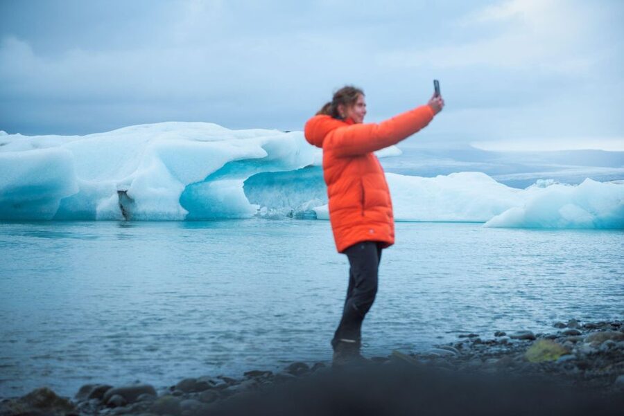 From Reykjavik: Jökulsárlón Glacier Lagoon and Diamond Beach - Price and What You Actually Get for $210