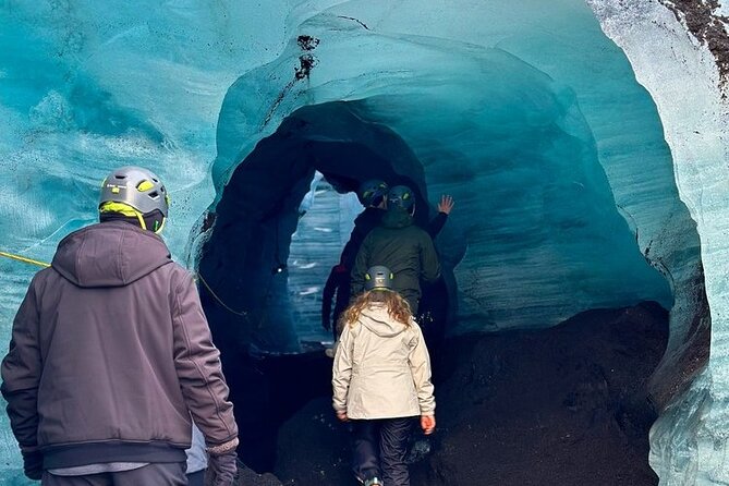 From Reykjavik: Katla Ice Cave and South Coast Day Tour - Skógafoss: big, dramatic falls with a steady block of time