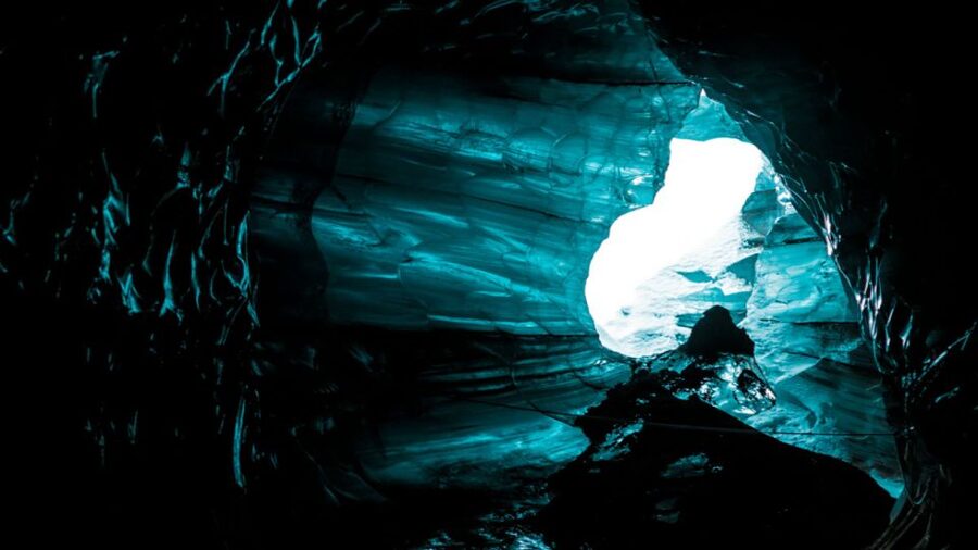 From Reykjavík: Katla Ice Cave and South Coast Tour - Skógafoss with top and bottom viewpoints: how to use your time
