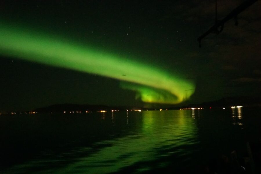 From Reykjavik: Northern Lights Boat Cruise - Guides and folklore: the waiting becomes part of the show