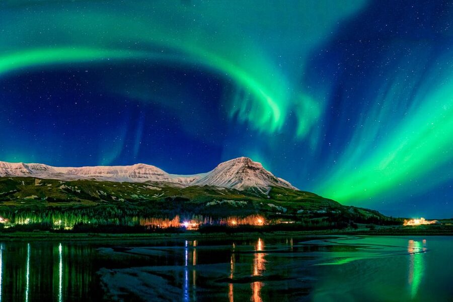From Reykjavik: Northern Lights Chase with Expert Guide - Key points before you go