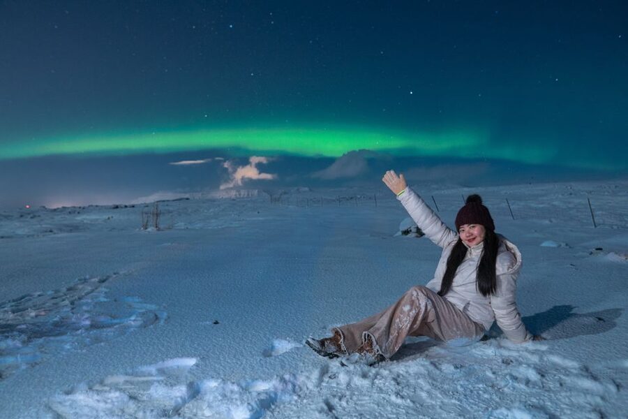 From Reykjavik: Northern Lights Guided Tour with Photos - What you learn on the road, and why it improves your odds