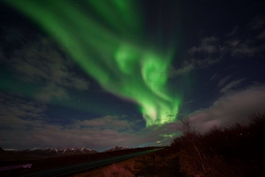 From Reykjavik: Northern Lights Hunt Super Jeep Tour - Reykjavik pickup at 21:00, and what the schedule feels like