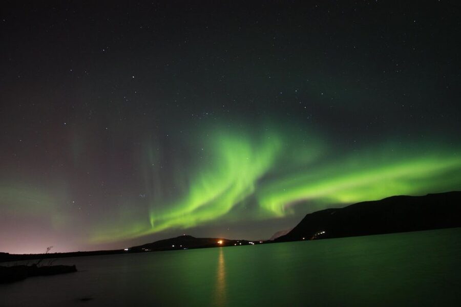 From Reykjavik: Northern Lights Hunt Super Jeep Tour - Price and value: does $192 per person make sense?