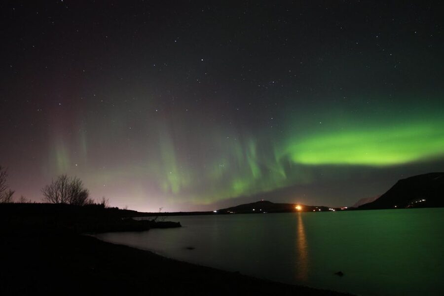 From Reykjavik: Northern Lights Hunt Super Jeep Tour - What to bring so your night stays comfortable
