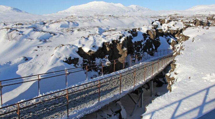 From Reykjavik: Private Golden Circle Tour in Iceland - Stop 2: Brúarfoss, a quieter Iceland water moment
