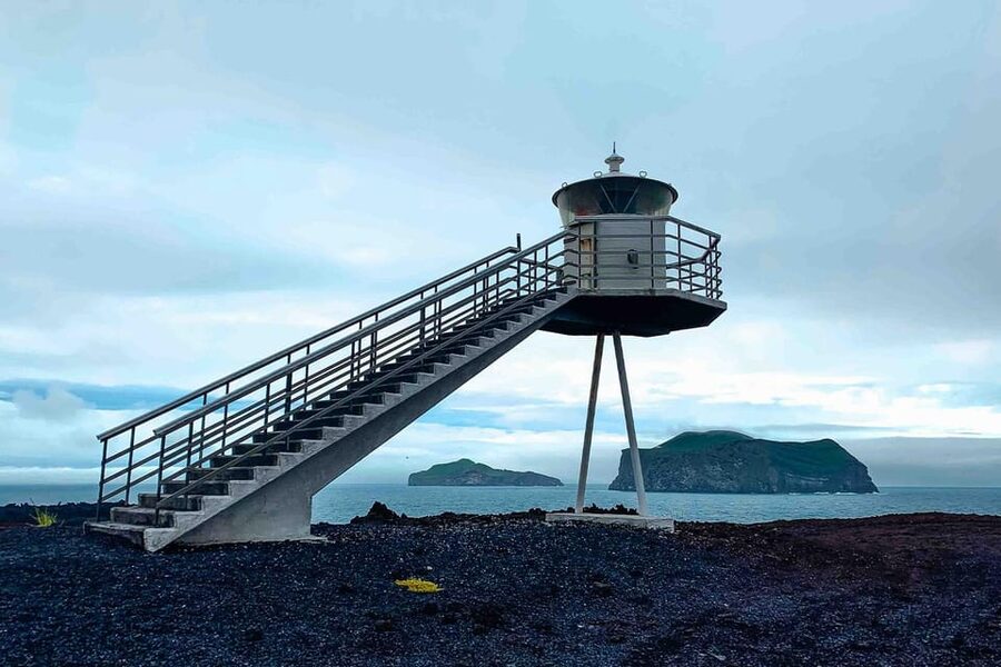 From Reykjavik: Puffin and Volcano Tour in Westman Islands - Town Time and Lunch Break, How to Spend It Without Losing the Day