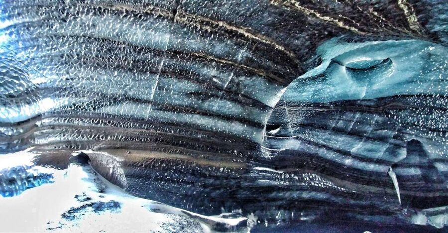 From Vik: Myrdalsjokull glacier and Katla Ice Cave Tour - Meeting in Vík and getting to the glacier base by super jeep