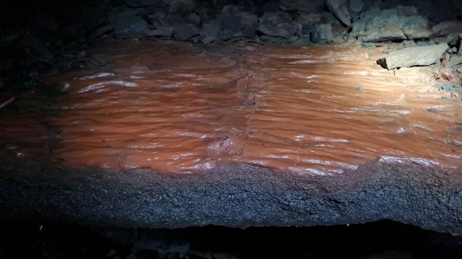 Geological Lava Tunnel Adventure - Arnarker Cave - Why Arnarker Cave feels more real than the usual lava tunnel