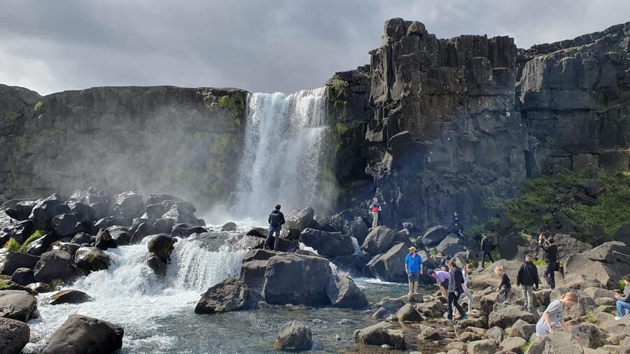 German-Speaking Golden Circle Small Group Tour from Reykjavík - Shore Excursion - Kerið crater: a fast walk that rewards your timing