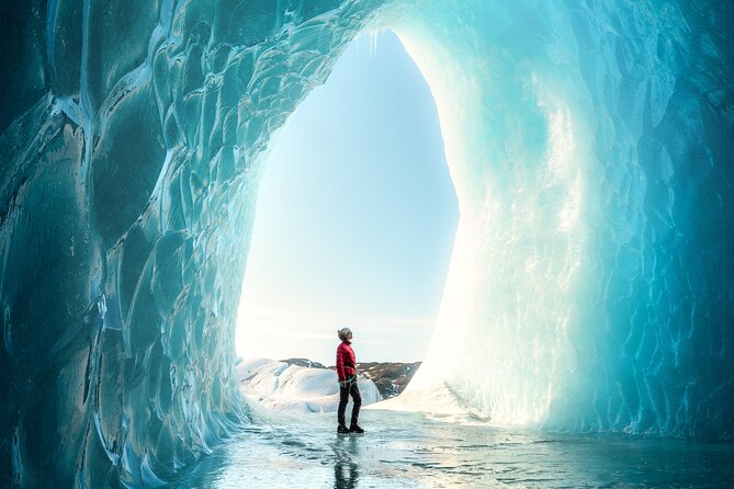Glacier and Ice Cave Private Photoshoot - 15 Shot Photo Package - Key highlights I’d circle on your planning list