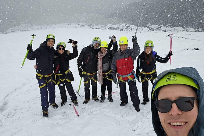 Glacier Hike Experience on Sólheimajökull - Meet on location - Views, photos, and the weather reality for a 2.5 hour outing