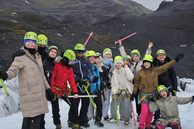 Glacier Hike Experience on Sólheimajökull - Meet on location - Meeting at the Sólheimajökull car park and getting geared up fast