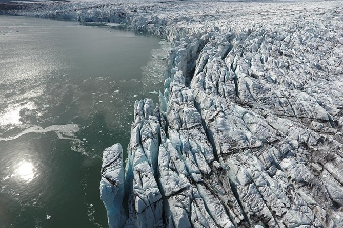 Glacier Hike: Summer Treasure - Glacier Discovery - Food, water, and what to pack for a 6-hour day