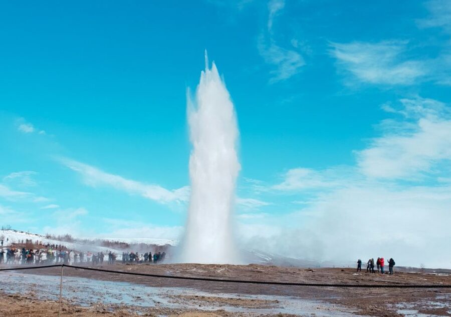 Golden Circle and Kerið Crater Small Group Tour - What to Bring for 8 Hours in Iceland Weather