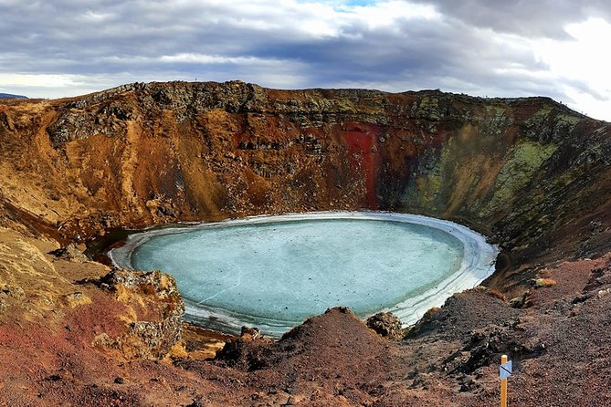 Golden Circle and Kerid Volcanic Crater Small-Group Day Tour - Stop 4: Kerid Crater Lake, the Stop You Will Feel in Your Photos