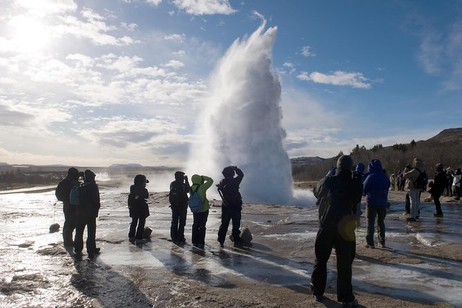 Golden Circle Classic Day Tour from Reykjavik - The first Iceland lesson on wheels: power, peaks, and geothermal energy