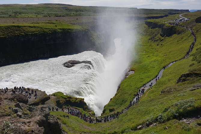 Golden Circle, Kerid Crater & Geothermal Lagoon -Small Group Tour - Kerið crater lake, the big color story with a short walk
