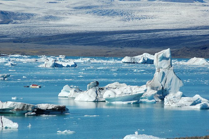 Guided Glacier Lagoon and Diamond Beach Day Trip from Reykjavik - Diamond Beach: how to use your 15 minutes well