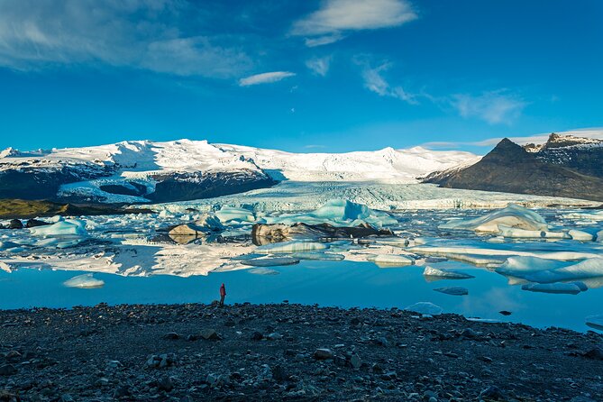 Guided Glacier Lagoon and Diamond Beach Day Trip from Reykjavik - 7:30 am start: how to avoid the most common stress point