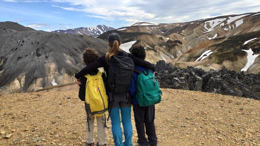 Highlands Hiking: Small Group Landmannalaugar & Hot Springs - Photo stops without the rushed feeling