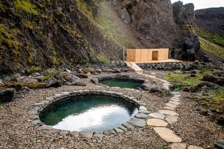 Husafell: Canyon Baths Soak with Short Highlands Hike - The canyon baths soak: chemical-free rules that shape the whole vibe
