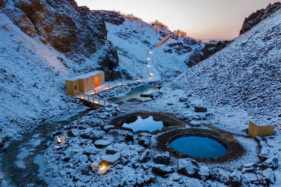 Husafell: Canyon Baths Soak with Short Highlands Hike - Who this tour fits best, and who should look elsewhere