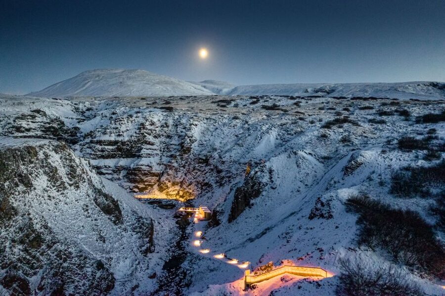 Husafell: Canyon Baths Soak with Short Highlands Hike - Price and logistics: getting $76 of value in 2 hours