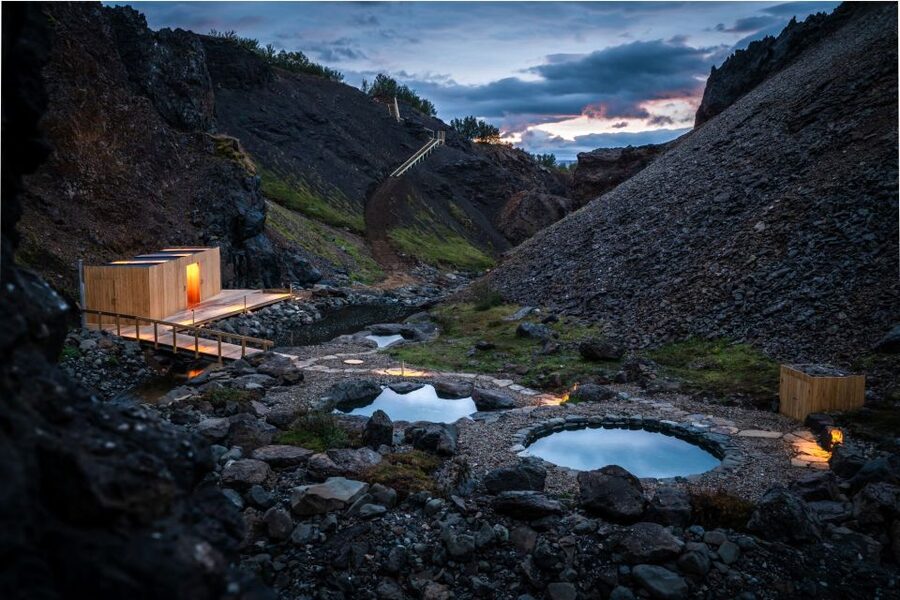 Husafell: Canyon Baths Soak with Short Highlands Hike - Langifoss and the Okjökull story, what you’ll notice on the walk