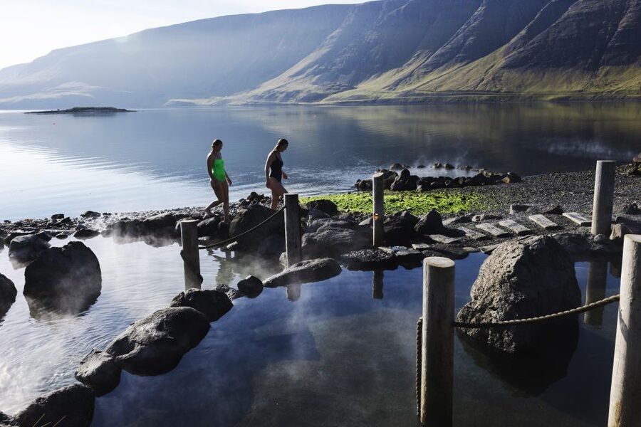 Hvammsvik Hot Springs: Admission Package - Getting there from Reykjavík: plan for a scenic 45 to 50 minutes