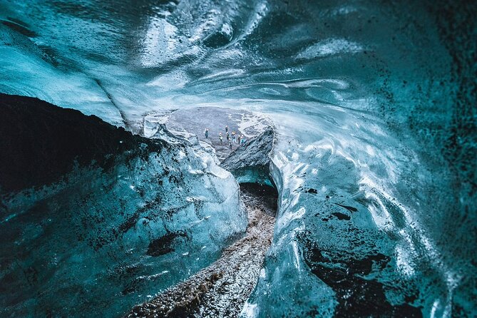 Ice Cave Tour from Vík - Meeting at Austurvegur 16 and how the tour timing works