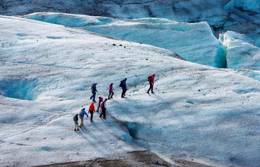 Iceland: 3-Day Golden Circle, South Coast, & Glacier Tour - Hotels, meals, and what your evenings actually look like